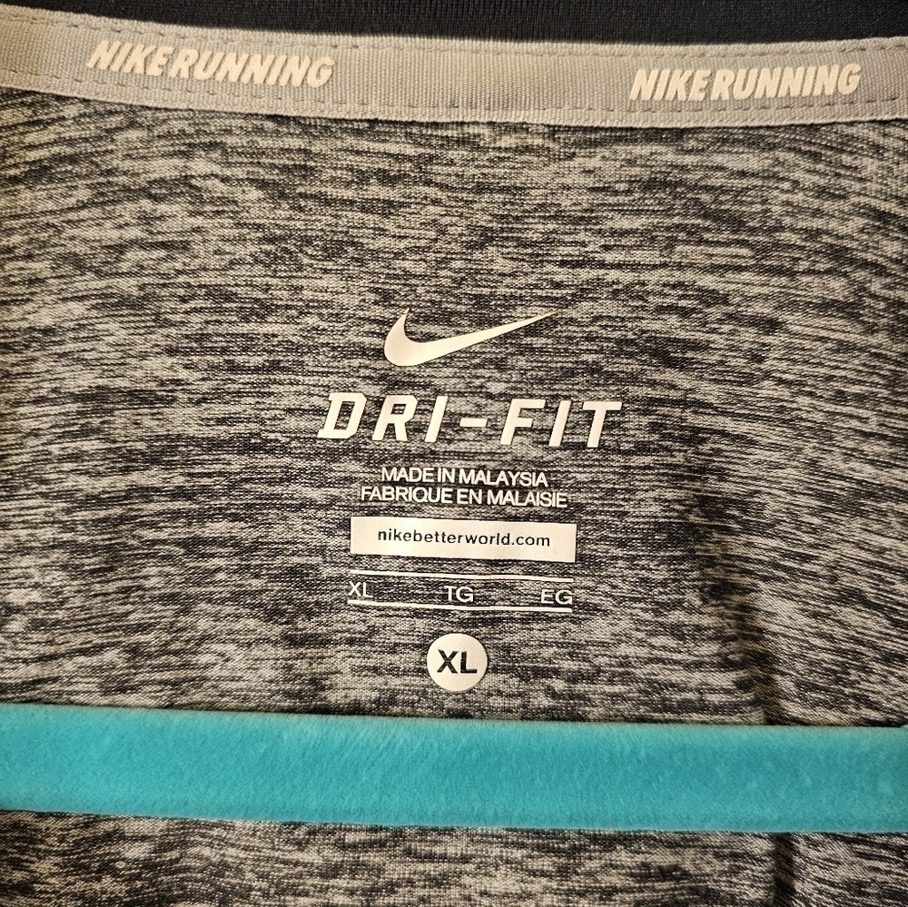 Nike Dri-fit lightweight running XL